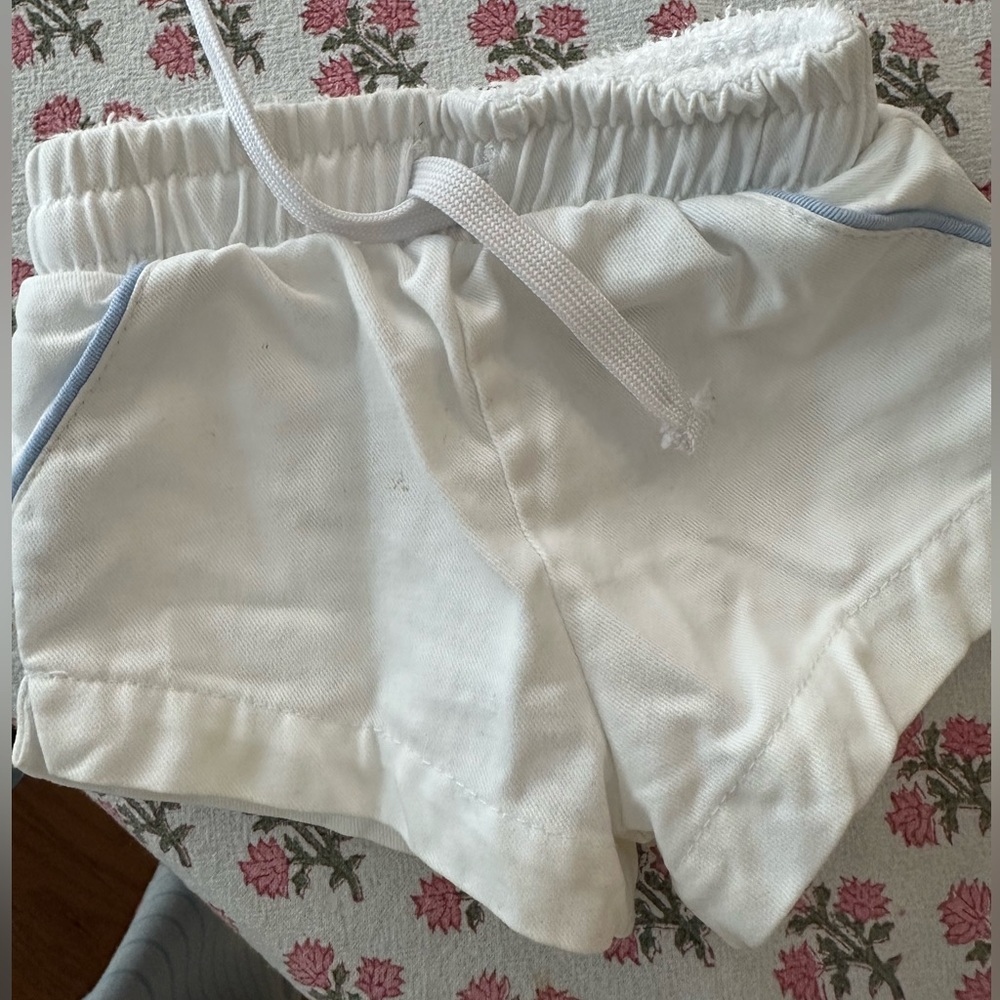 Cadets classic infant shorts in white, 6-12 mo size